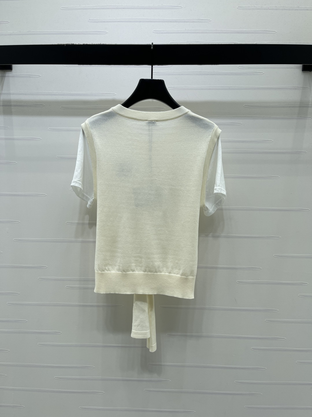 Women's short sleeves